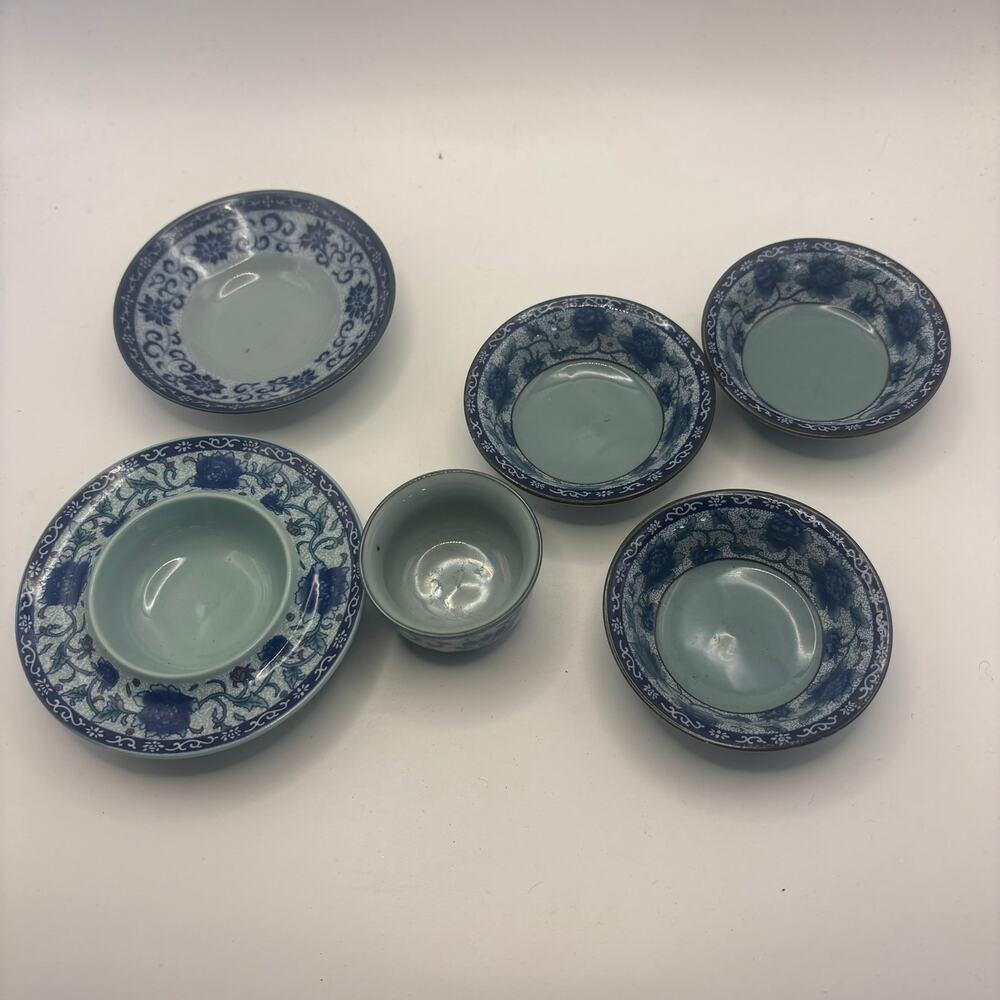 Vintage Blue White Asian Porcelain Mini Dish Bowl Cup Set 6 Pieces Floral Decor